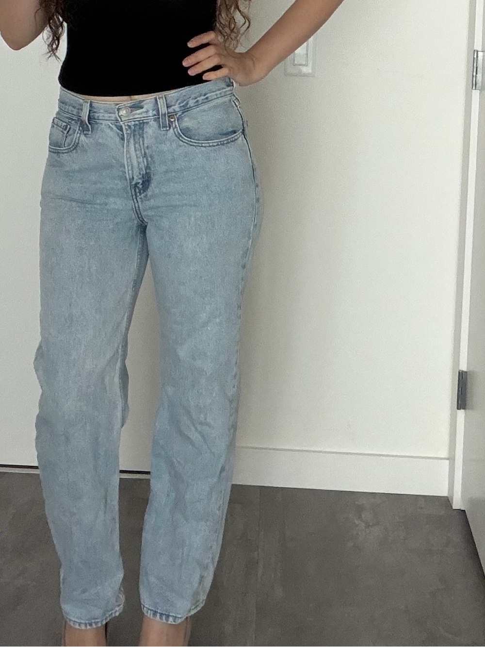 Levi's Light Blue Women's Straight-Leg Jeans size 28 LOW PRO Straight